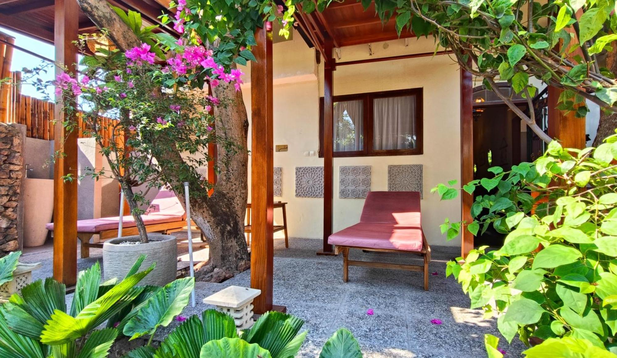 Dalai Tropical 호텔 Kuta  외부 사진